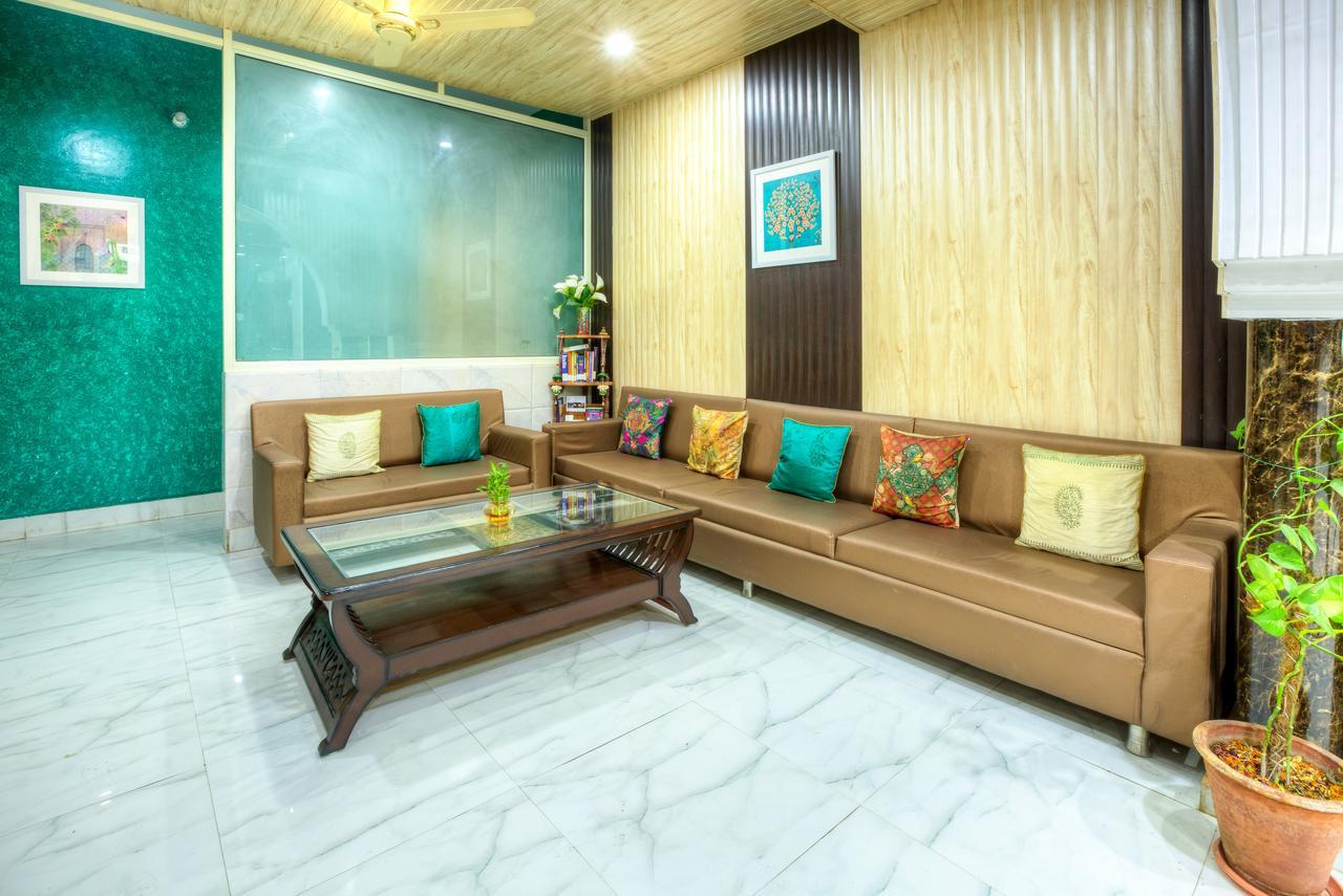 Hotel Treebo Trend The Lily Rishīkesh Zewnętrze zdjęcie